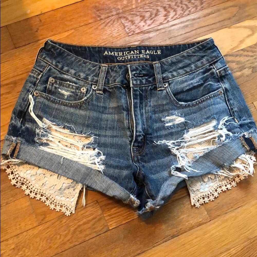 American Eagle Hi-Rise Festival Shorts